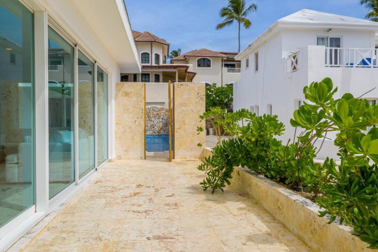 Villa Pandora Beach Front Villa With Chef Game Room Pool ปุนตากานา ภายนอก รูปภาพ