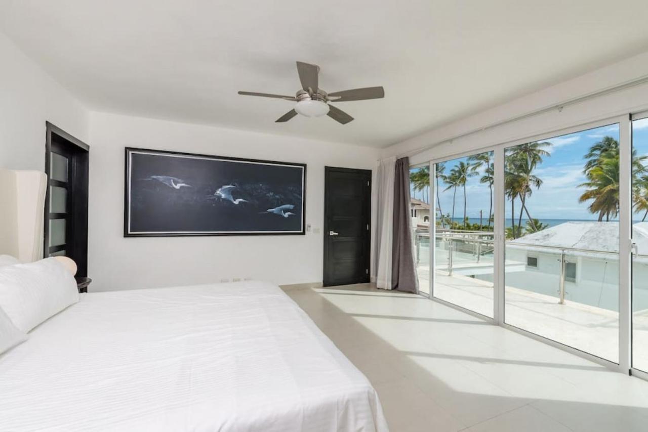 Villa Pandora Beach Front Villa With Chef Game Room Pool ปุนตากานา ภายนอก รูปภาพ