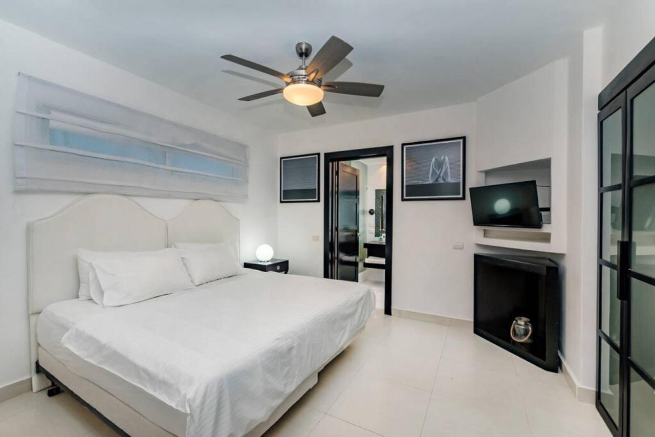 Villa Pandora Beach Front Villa With Chef Game Room Pool ปุนตากานา ภายนอก รูปภาพ
